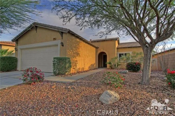 1246 Palmas, Palm Springs, CA 92262