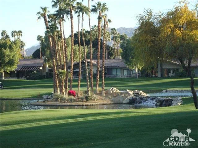 113 Bouquet Canyon, Palm Desert, CA 92211