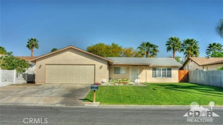 76842 New York, Palm Desert, CA 92211