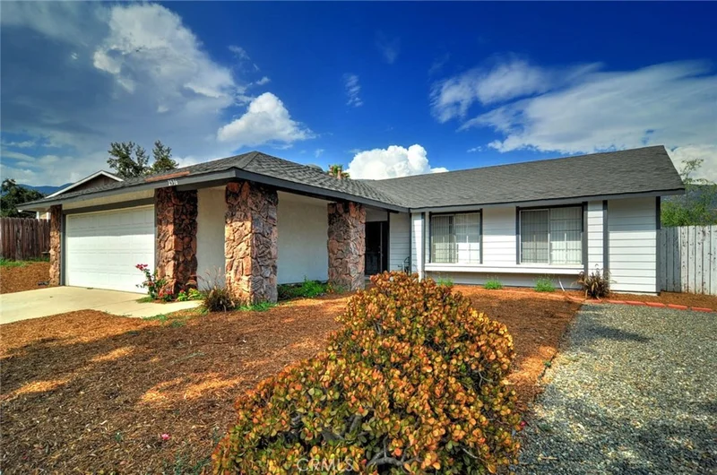 2536 Christine, San Bernardino, CA 92407