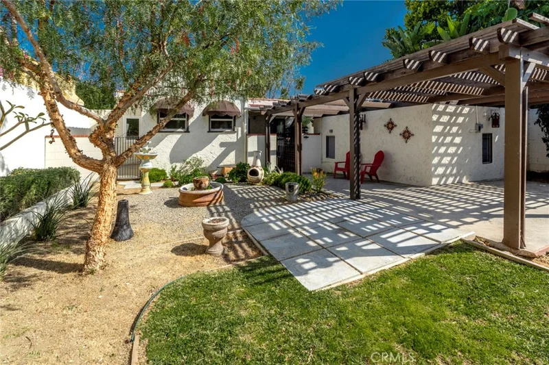 621 Golden, Fullerton, CA 92832