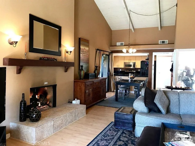 46631 Arapahoe #B, Indian Wells, CA 92210
