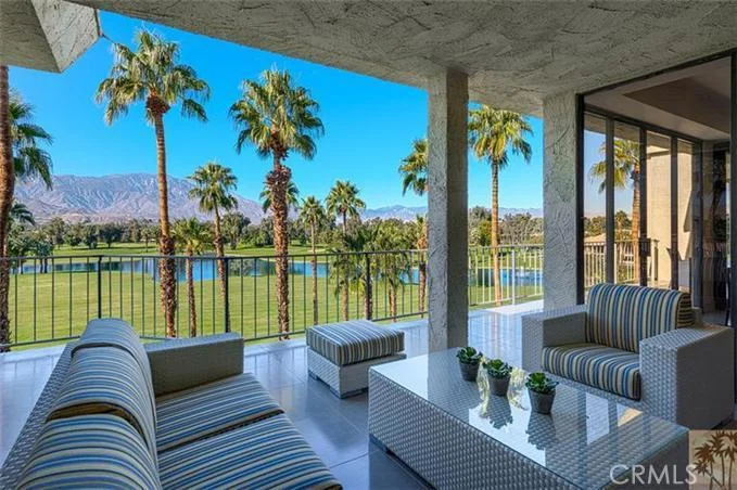 910 Island #505, Rancho Mirage, CA 92270