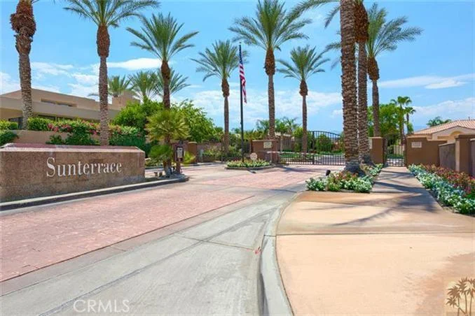 41800 Jones, Palm Desert, CA 92211