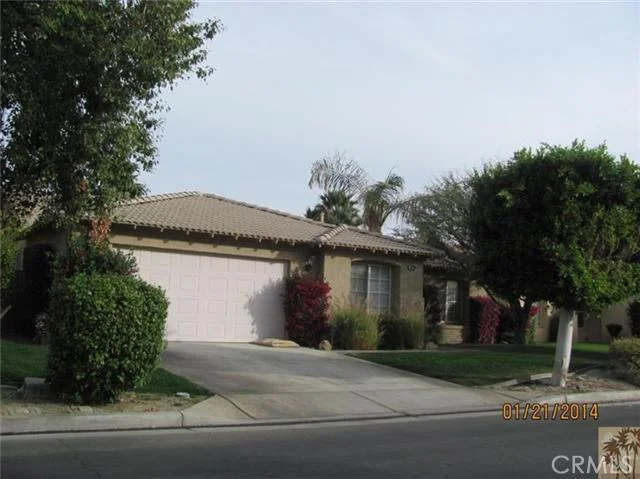 79290 Sierra Vista, La Quinta, CA 92253