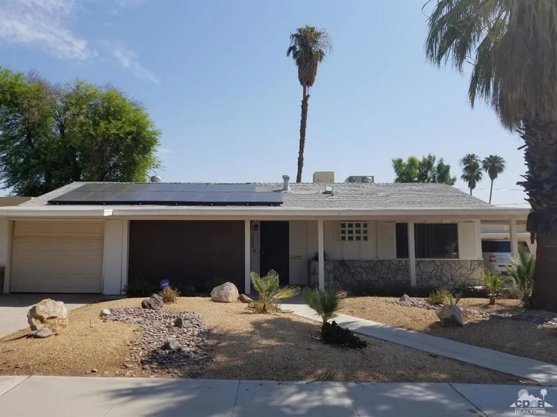 42340 Kansas, Palm Desert, CA 92211