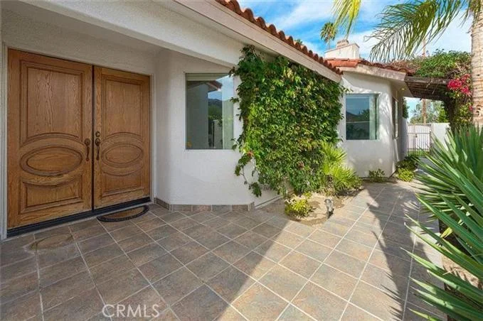 2555 E Morongo Trail, Palm Springs, CA 92264