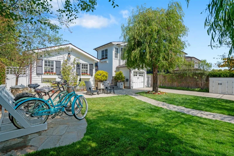 226 24th St, Del Mar, CA 92014