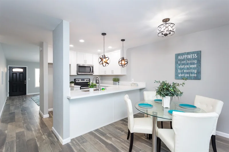 105 Candice Pl, Vista, CA 92083