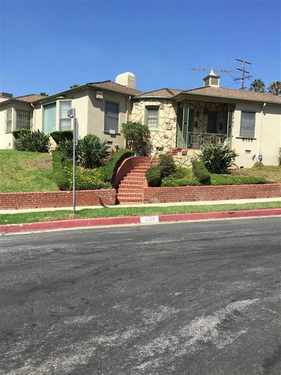 6325 Fair Pl, Los Angeles, CA 90043