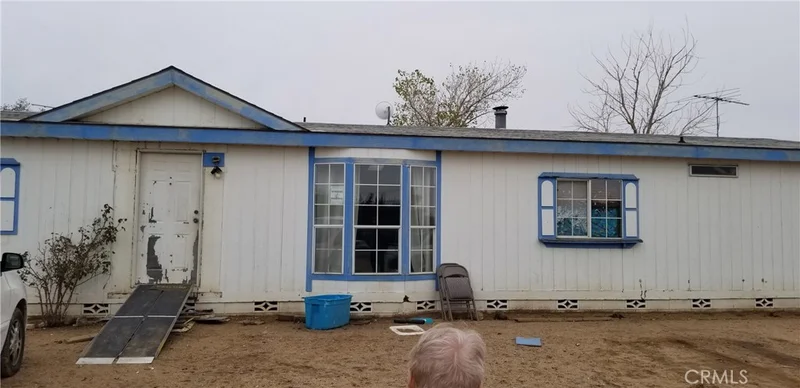 11782 Prairie, Oak Hills, CA 92344