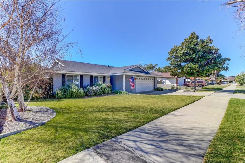 1232 15th, Upland, CA 91786