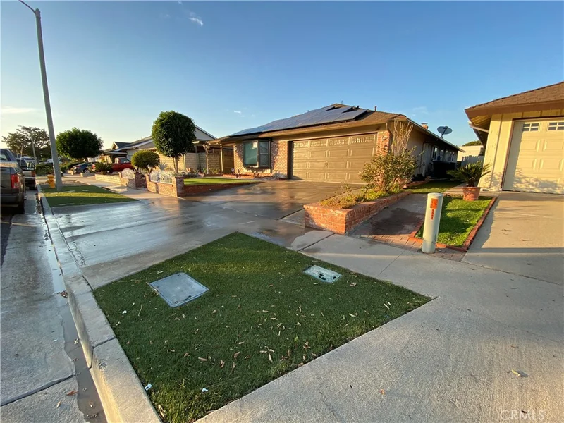 4643 E Greenwood Drive, Anaheim, CA 92807