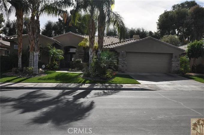 77683 Ashberry, Palm Desert, CA 92211
