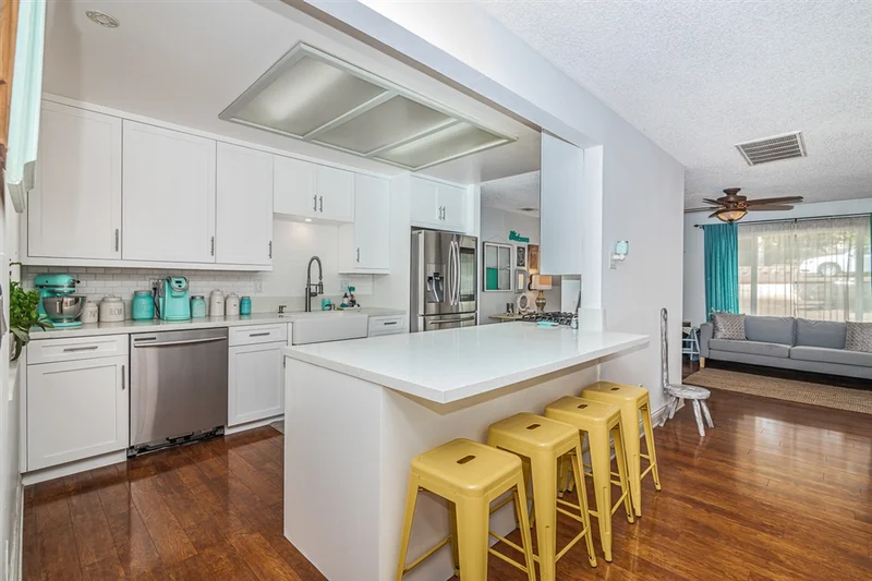 1148 Shadow Mountain Ter, Vista, CA 92084