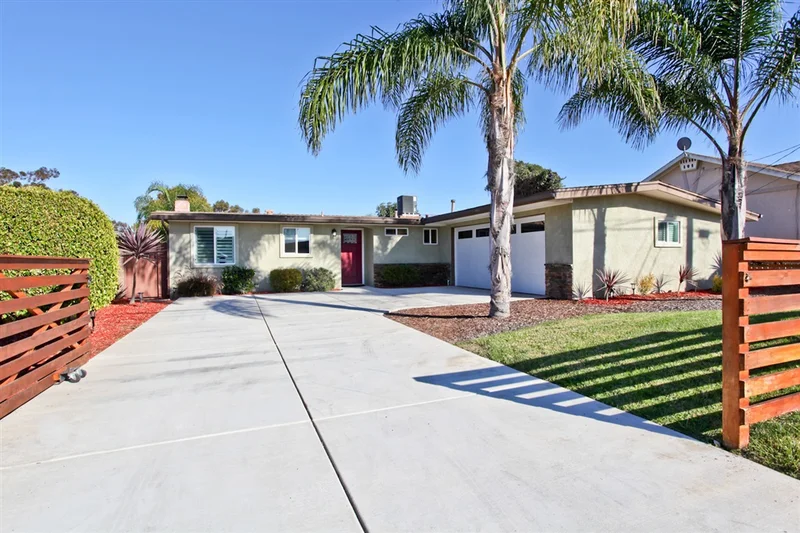 520 Rockledge St, Oceanside, CA 92054