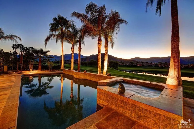 51341 Via Sorrento, La Quinta, CA 92253
