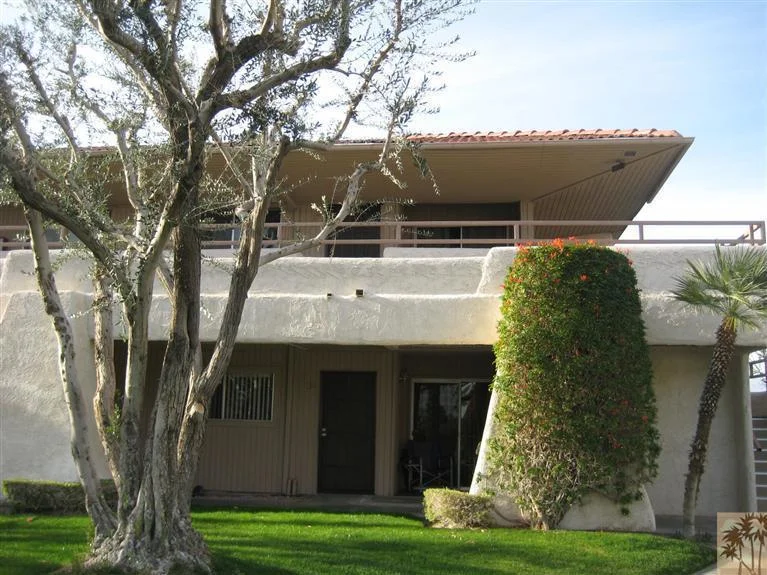 550 Villa #216, Palm Springs, CA 92262