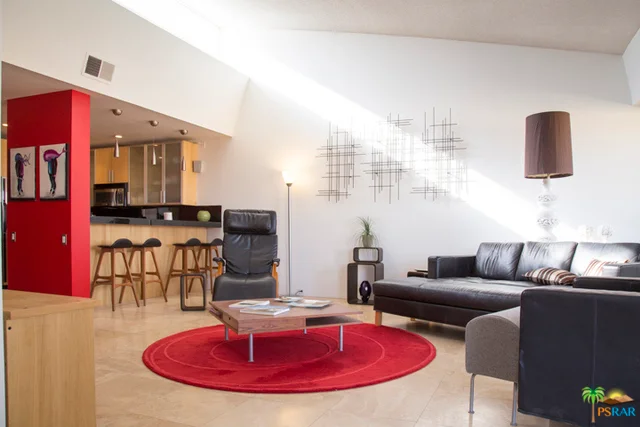 2526 Whitewater Club #A, Palm Springs, CA 92262