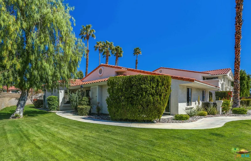 2701 Mesquite #A1, Palm Springs, CA 92264