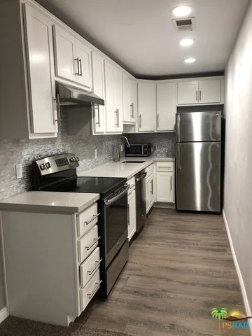 550 Villa #207, Palm Springs, CA 92262