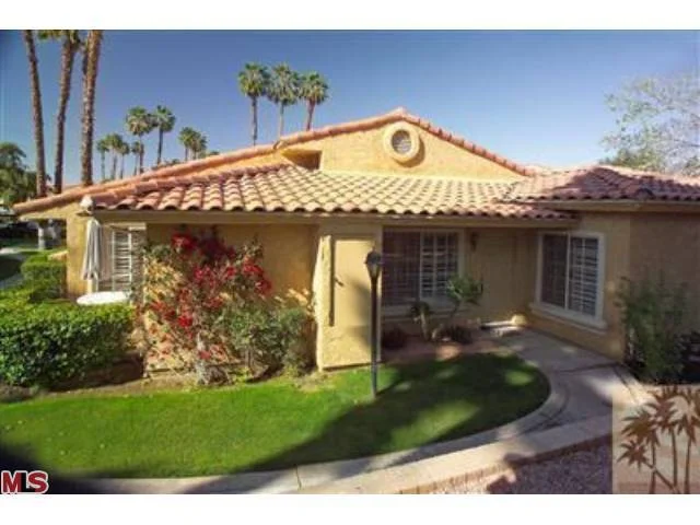 2701 Mesquite #F32, Palm Springs, CA 92264