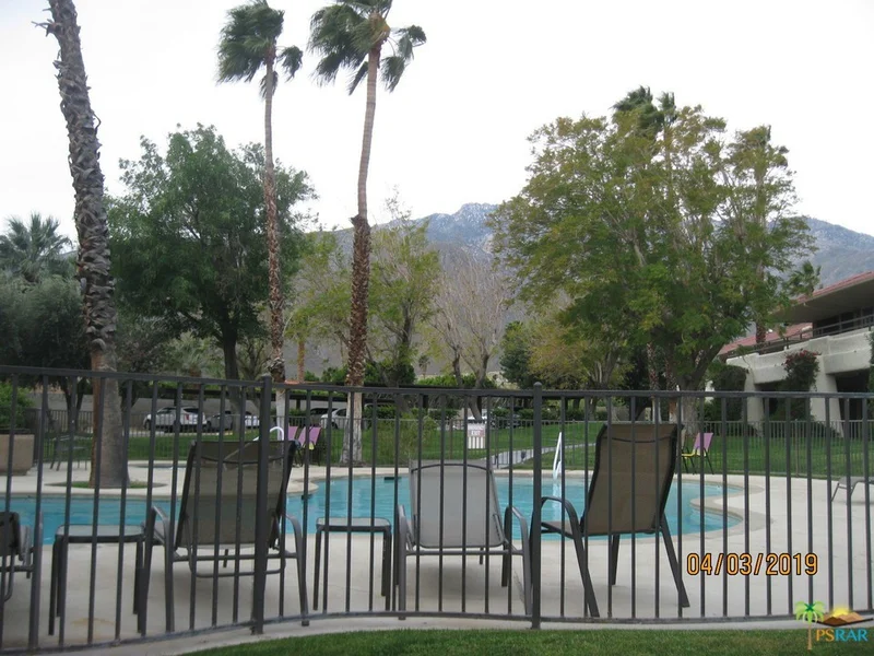 420 Villa #112, Palm Springs, CA 92262