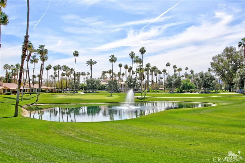 227 La Paz, Palm Desert, CA 92260