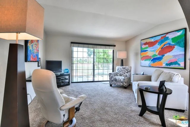 2700 Mesquite #D24, Palm Springs, CA 92264