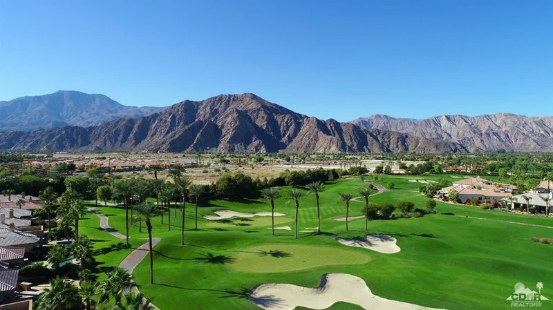 51653 Via Sorrento, La Quinta, CA 92253