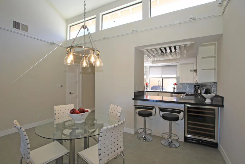 410 Sierra Madre, Palm Desert, CA 92260