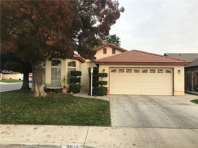3018 Loon, Bakersfield, CA 93312