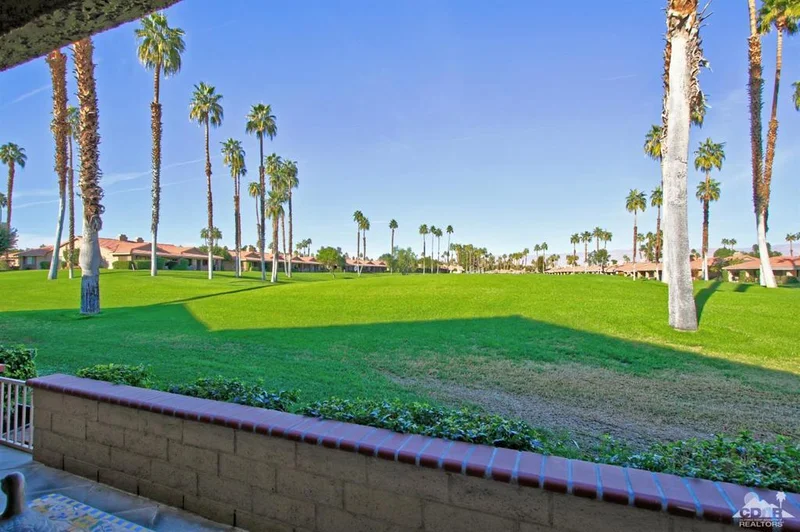 116 Camino Arroyo South, Palm Desert, CA 92260