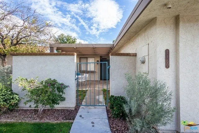 1160 Via Tenis, Palm Springs, CA 92262