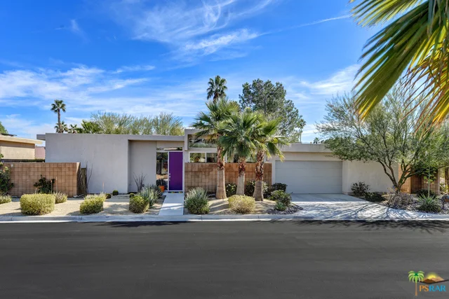 2730 Alexander Club, Palm Springs, CA 92262