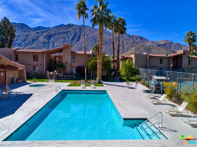 1050 Ramon #7, Palm Springs, CA 92264