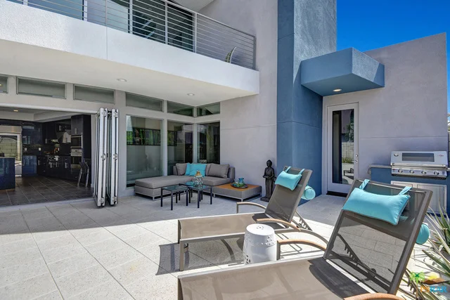 1020 Ziel, Palm Springs, CA 92262