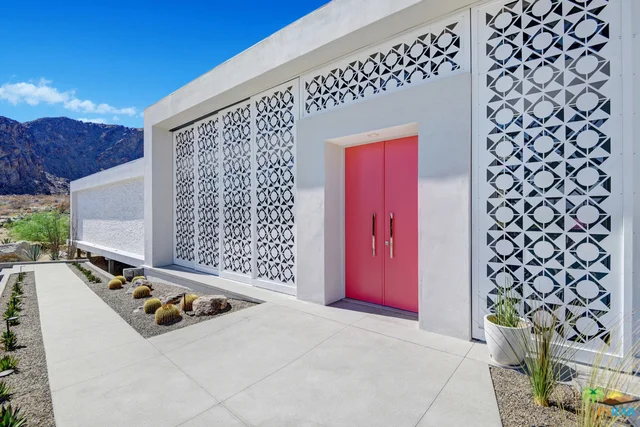 884 La Mirada, Palm Springs, CA 92264