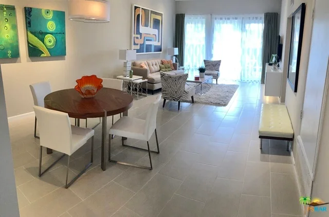 1150 Via Tenis #19, Palm Springs, CA 92262