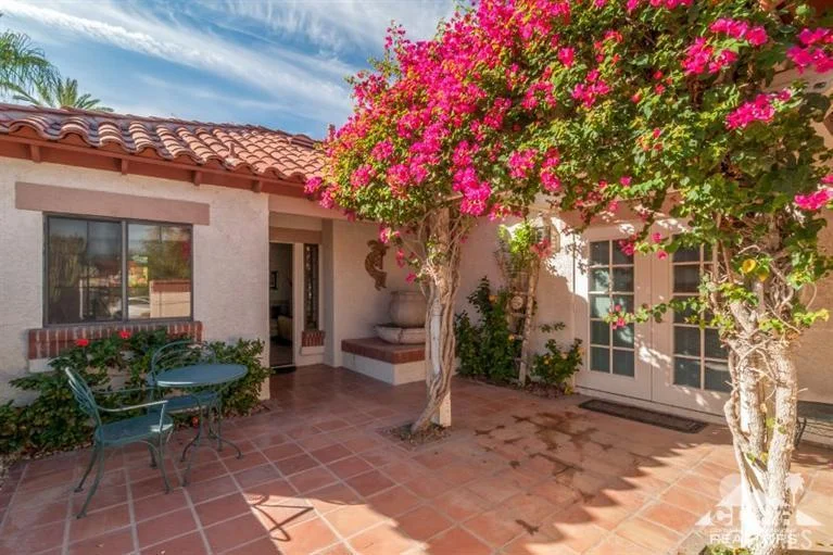 119 Vitoria, Palm Desert, CA 92211