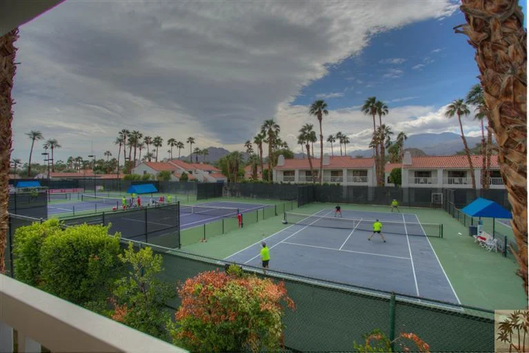 76942 Calle Mazatlan, La Quinta, CA 92253