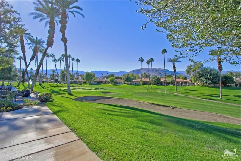 185 Seville Circle, Palm Desert, CA 92260