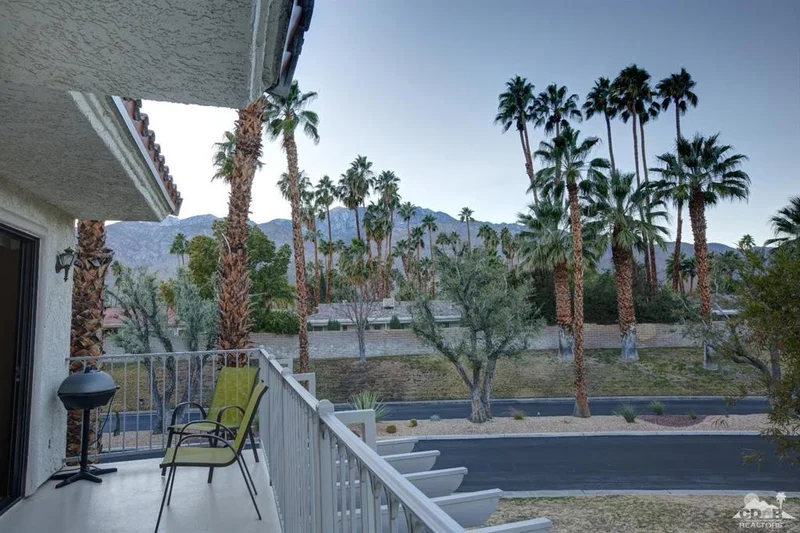 2701 Mesquite #Ee162, Palm Springs, CA 92264