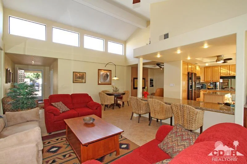 185 Las Lomas, Palm Desert, CA 92260
