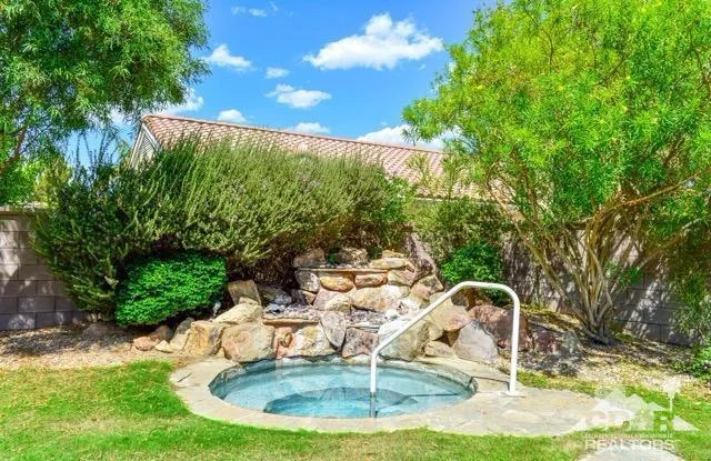 78428 Palm Tree, Palm Desert, CA 92211
