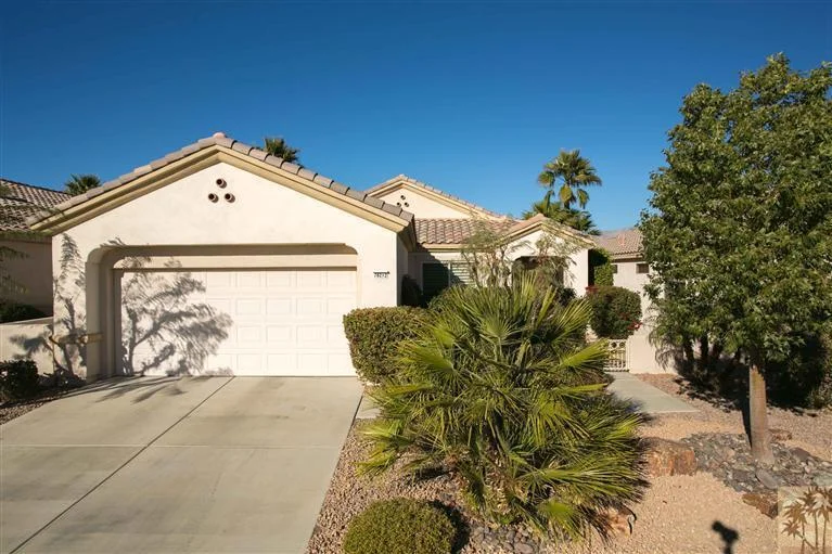 78127 Vinewood, Palm Desert, CA 92211