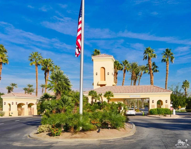 78610 Waterfall Drive, Palm Desert, CA 92211