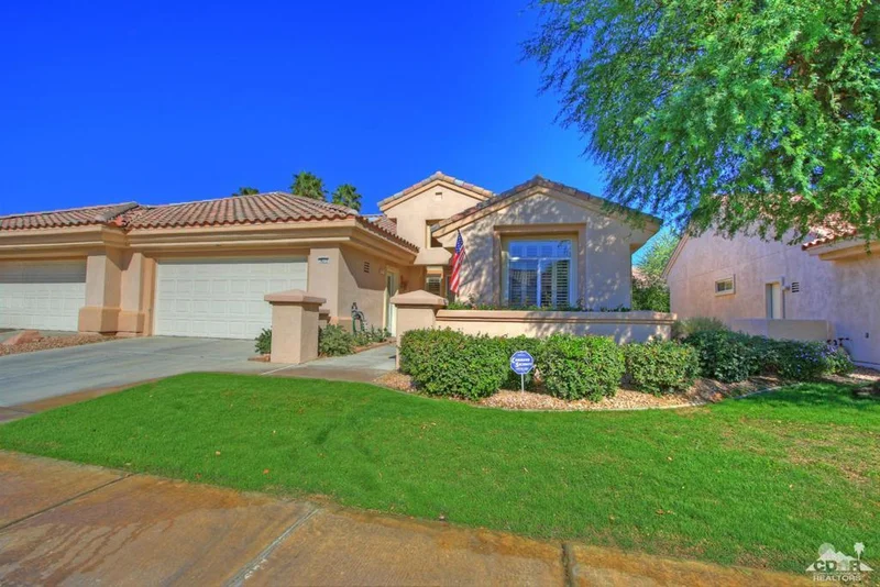78372 Yucca Blossom Dr, Palm Desert, CA 92211
