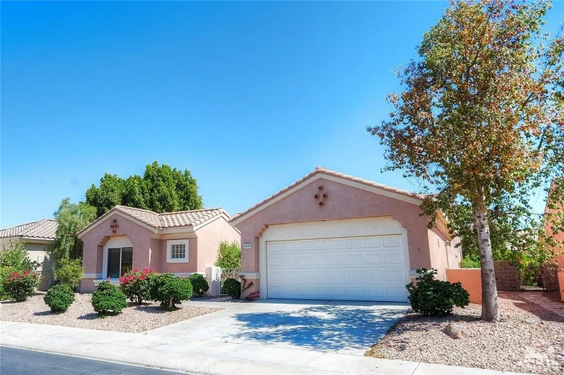78530 Platinum, Palm Desert, CA 92211
