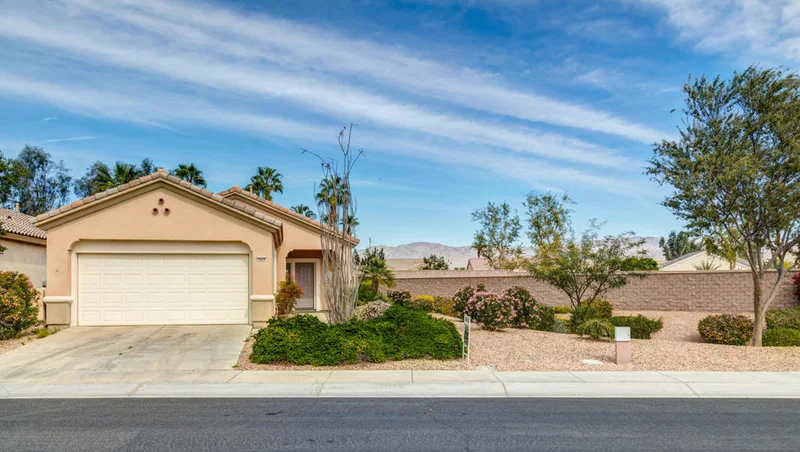 78430 Hampshire, Palm Desert, CA 92211